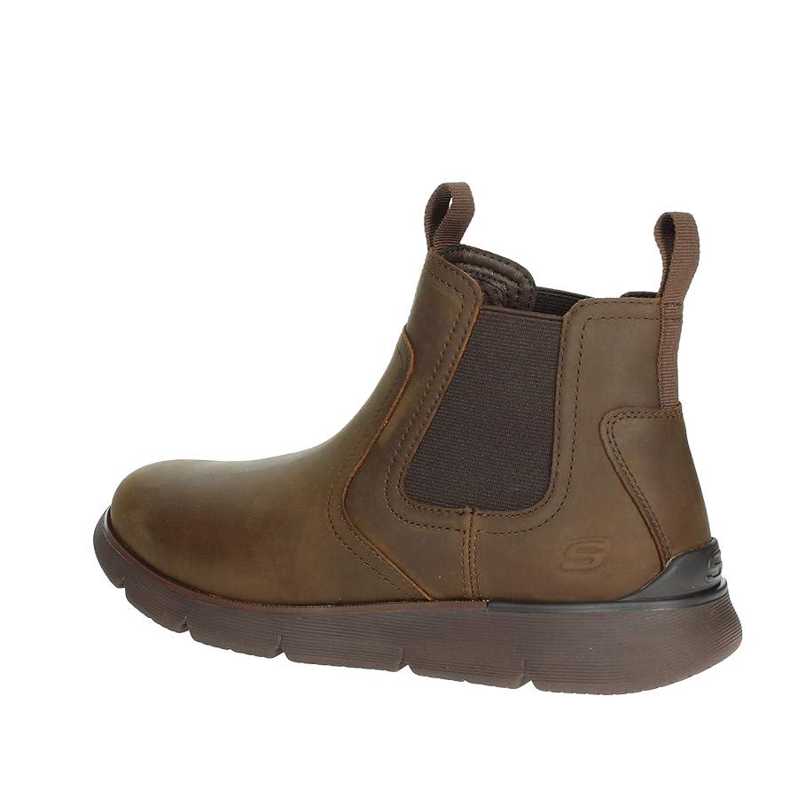 Skechers: Augustino Paulo